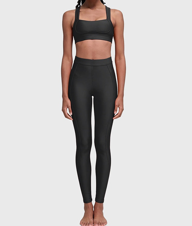 2000# A Women Bra or Pants