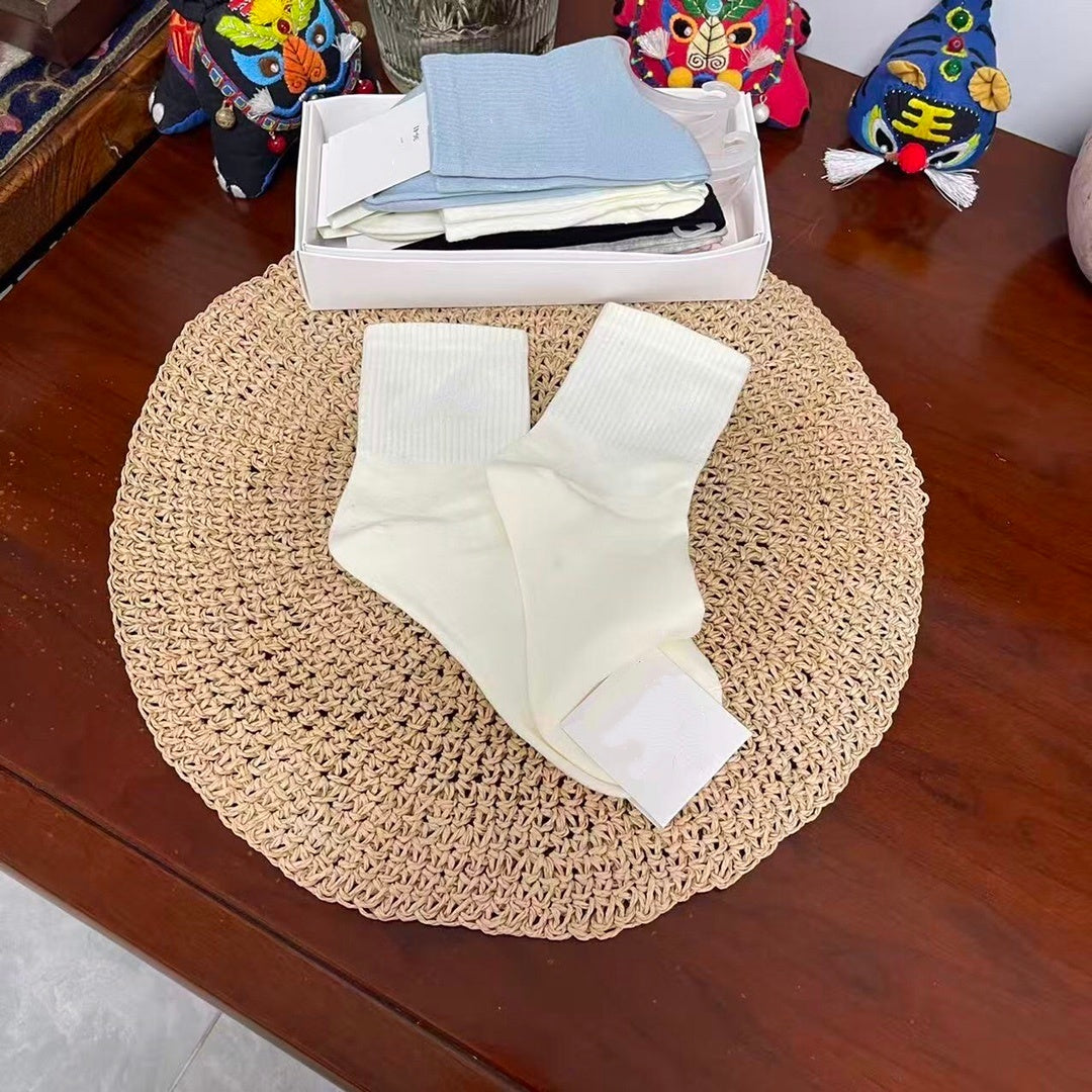 E6401# XY Unisex Socks 5Pairs/Set