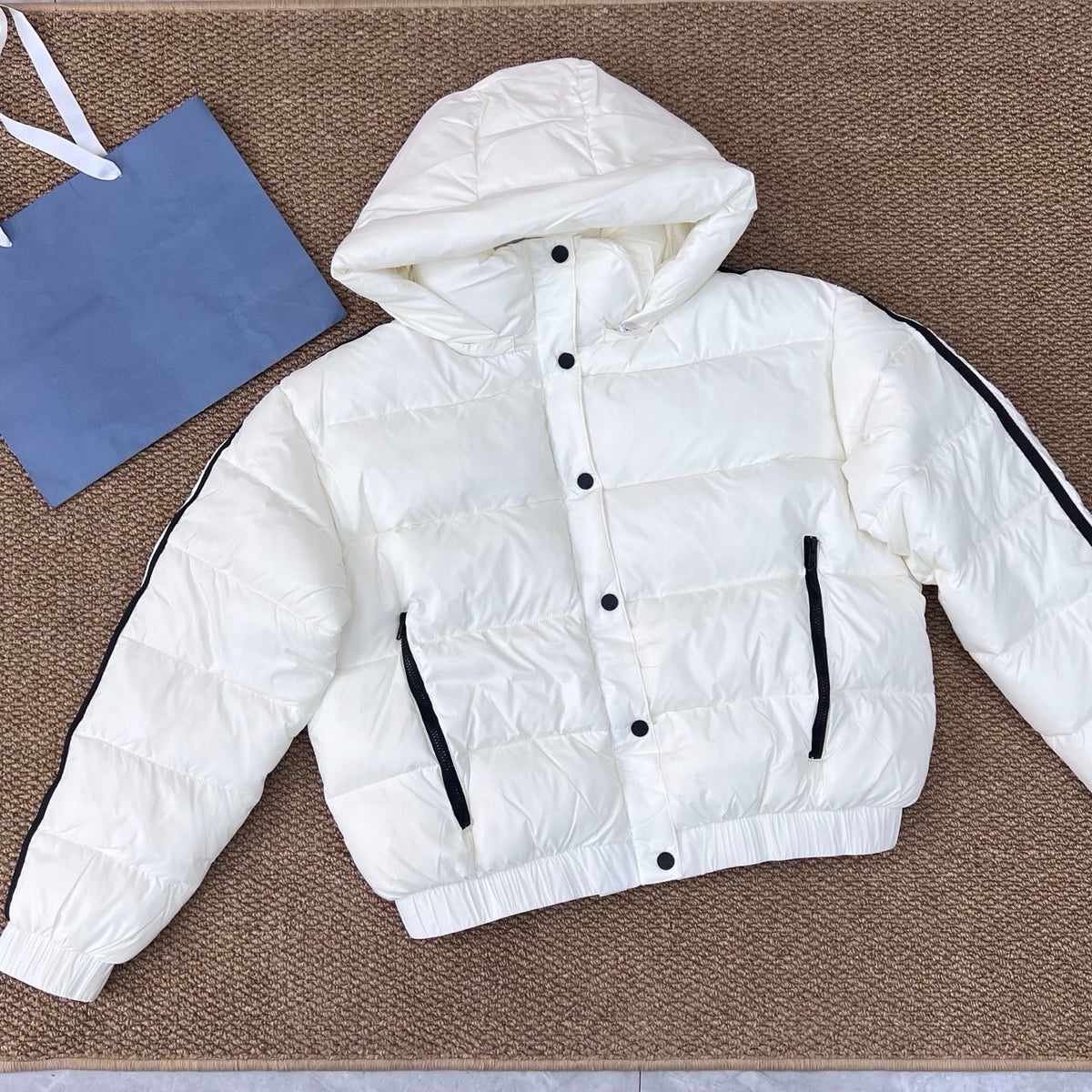 2841# A Women Down Coat
