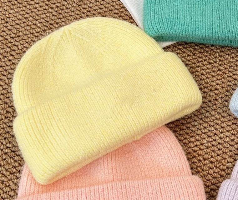 1551# XY A Rabbit Hair Knitted Hat