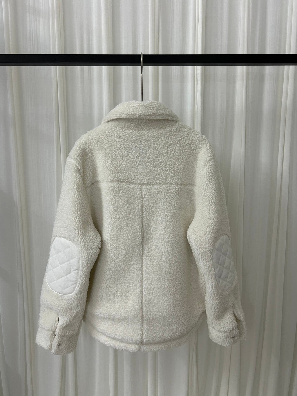 1555# LOFS A Lamb Wool Coat