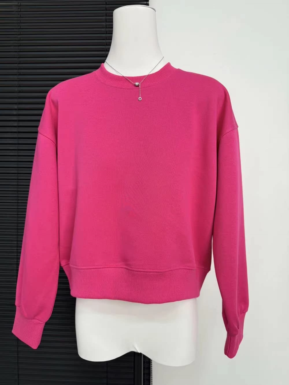 1867# A 3D Silver Women Yoga Sweatshirts