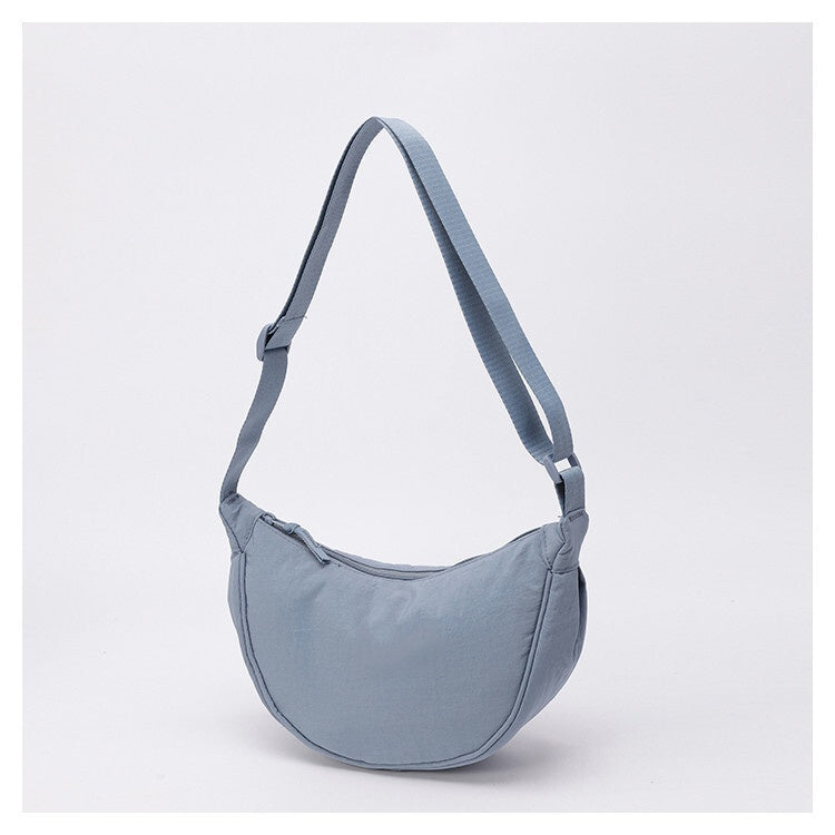 2213# A Large Capactiy Tote Bag