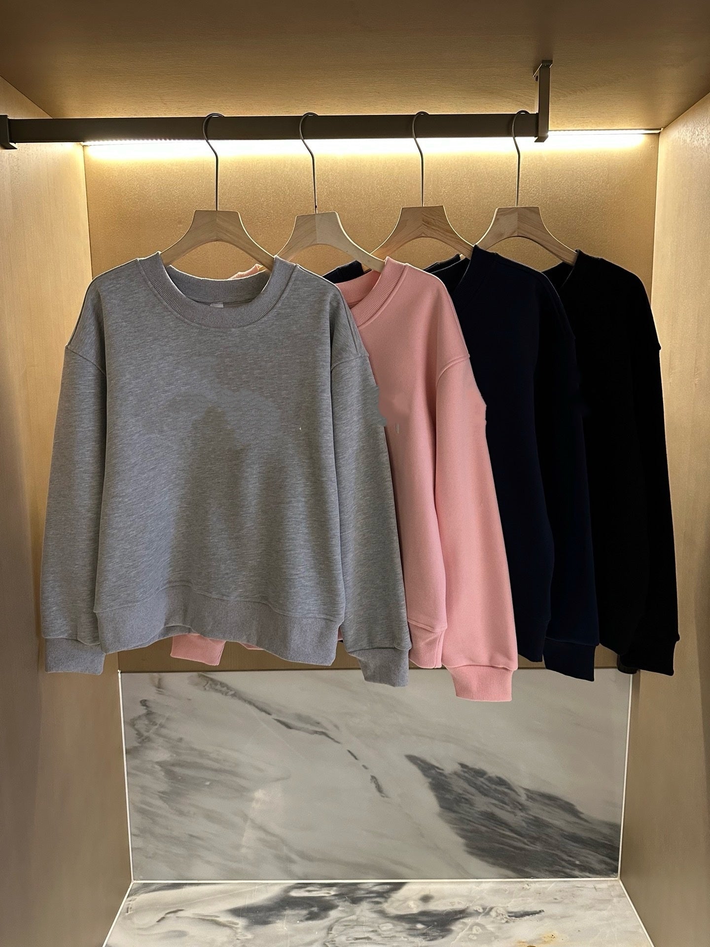 L5140# MC Women Hoodies Or Pants