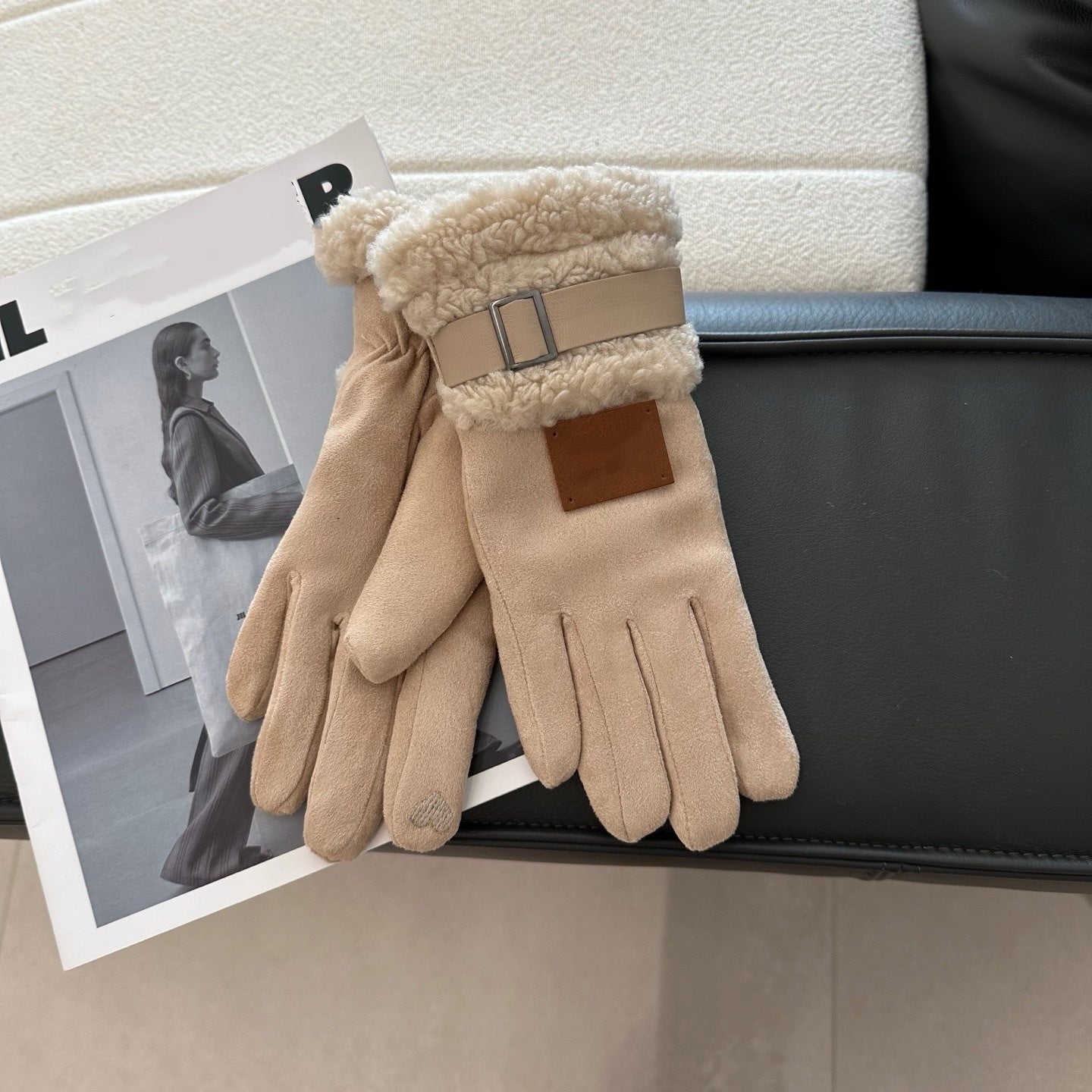 E6745#Chamois leather gloves