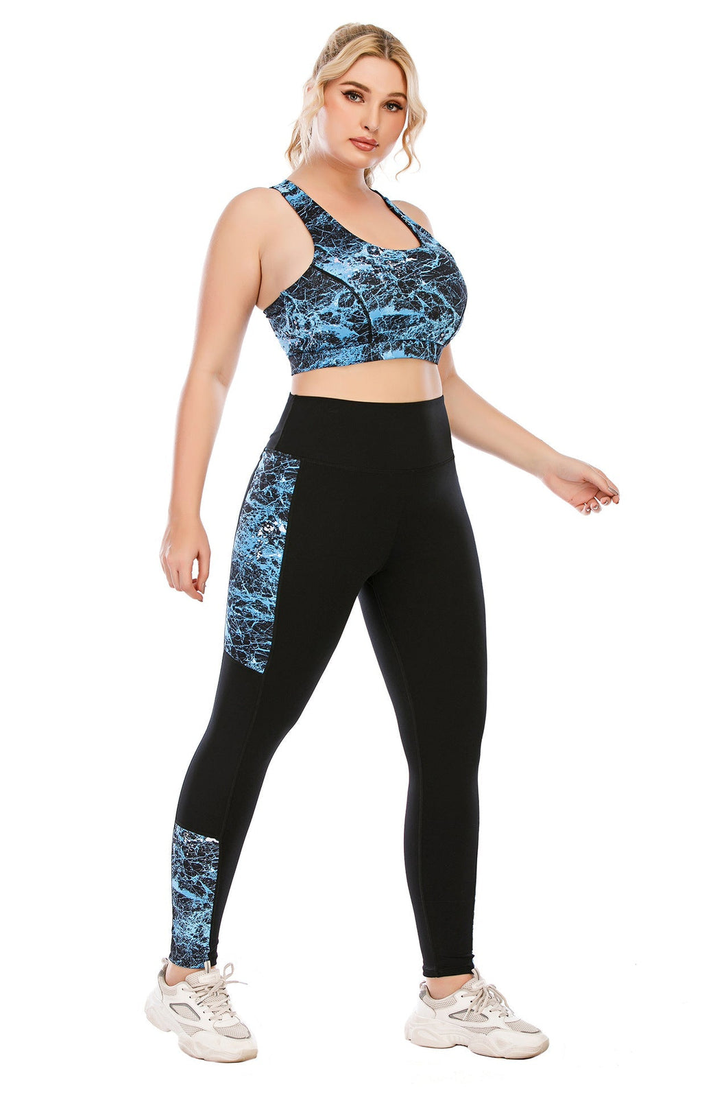 3022# Plus Size Sets