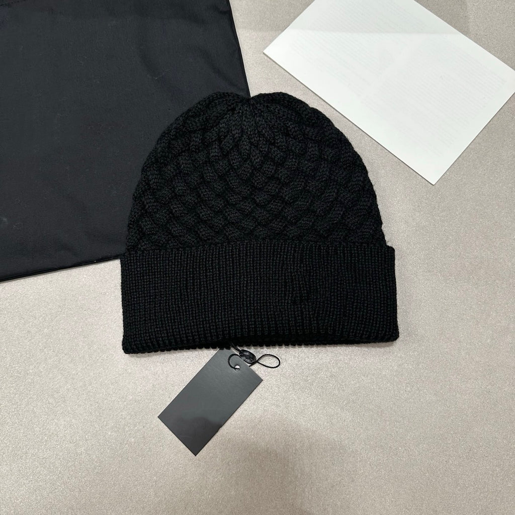 E6757#Knitted Hat