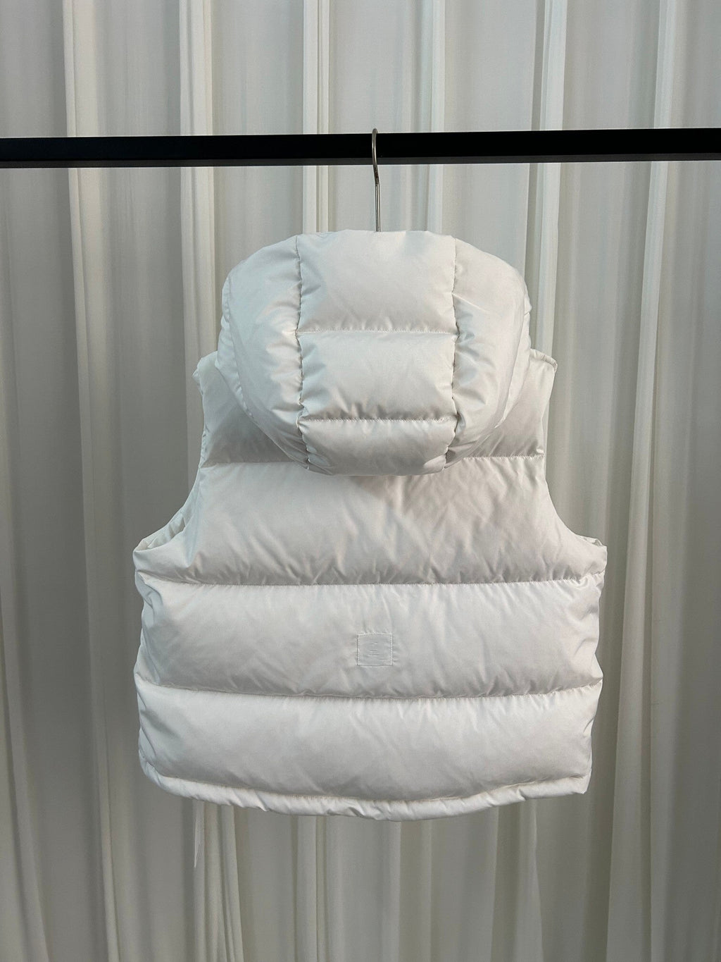 1386# LOFS A Women Down Vest