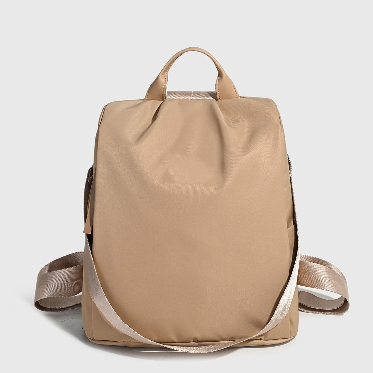 2395#A Large Capacity Backpack