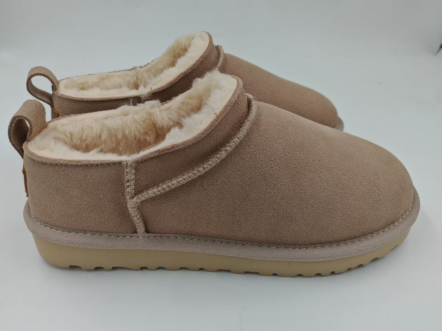 E6854# Cow suede shoes