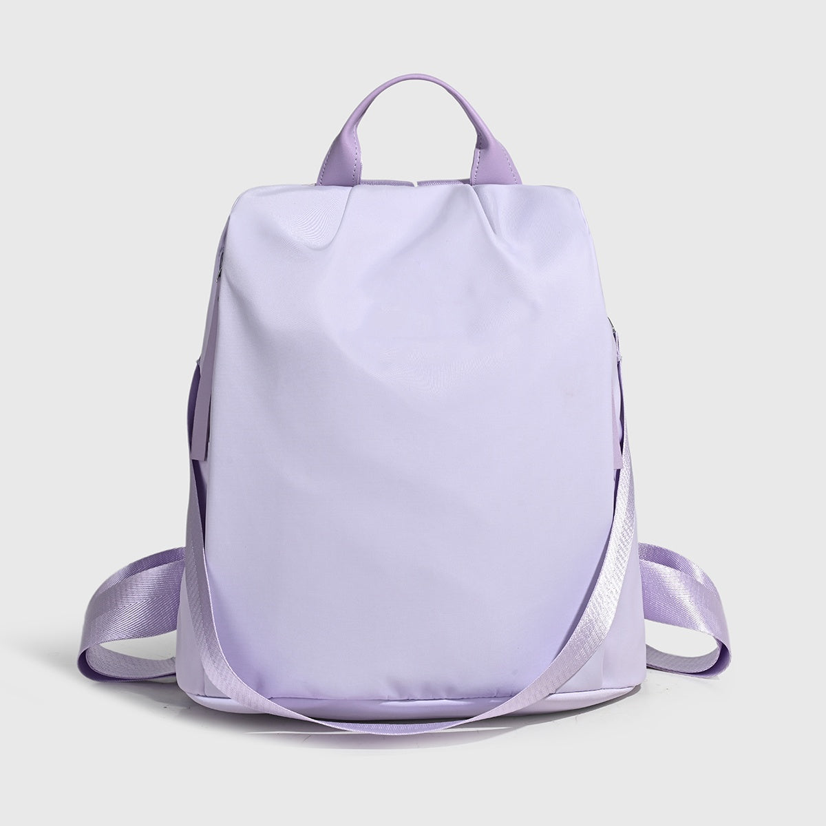 2395#A Large Capacity Backpack
