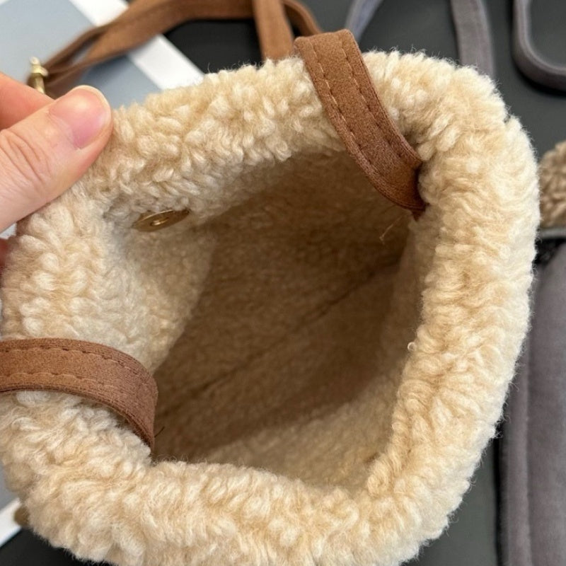 E6707#Lamb wool bag