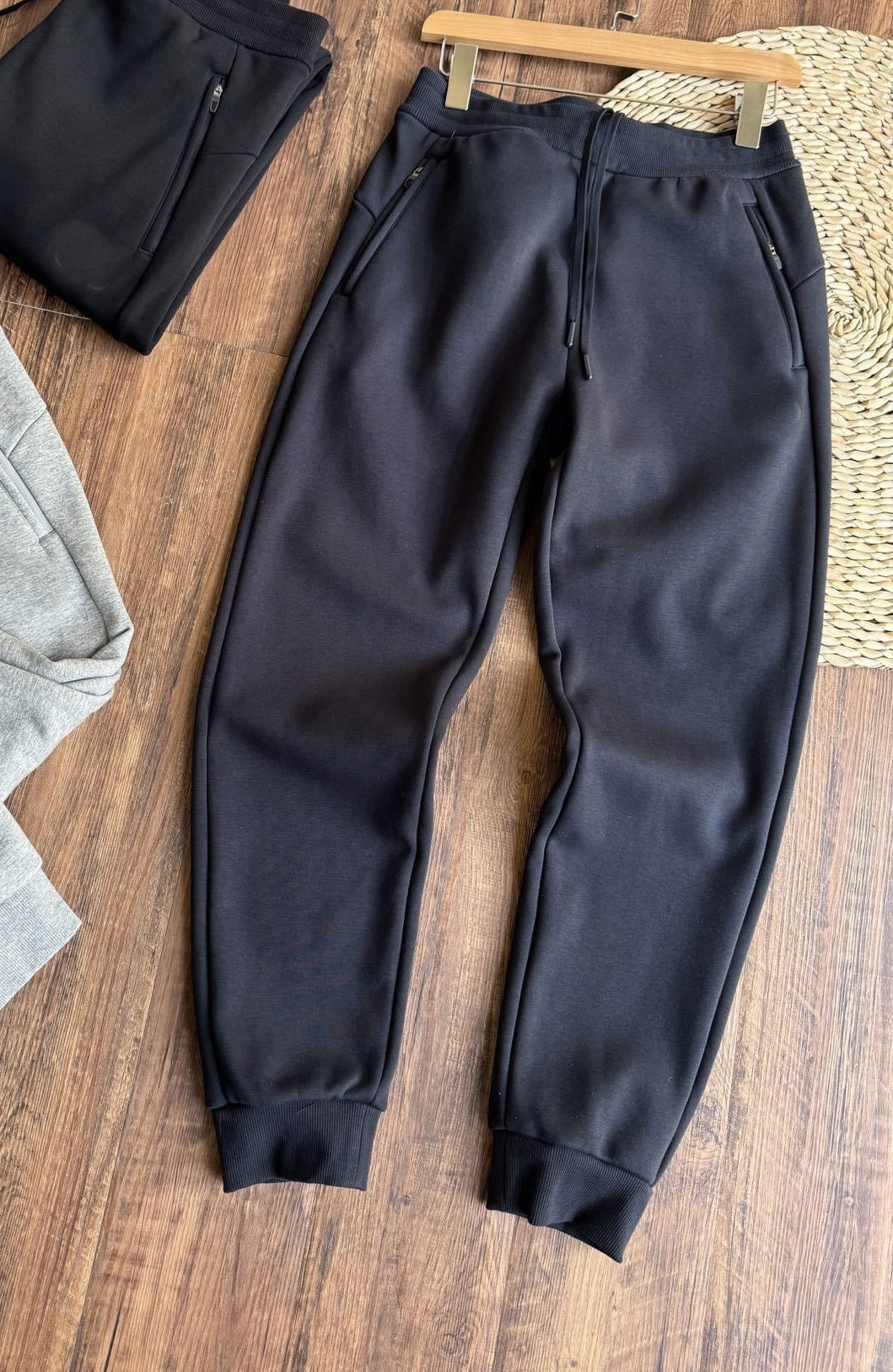 1484#GX A Men Fleece Sweatshirts Or Pants