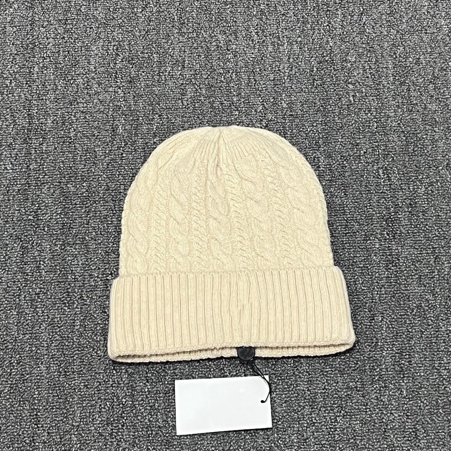E6928#  Knitted Hat
