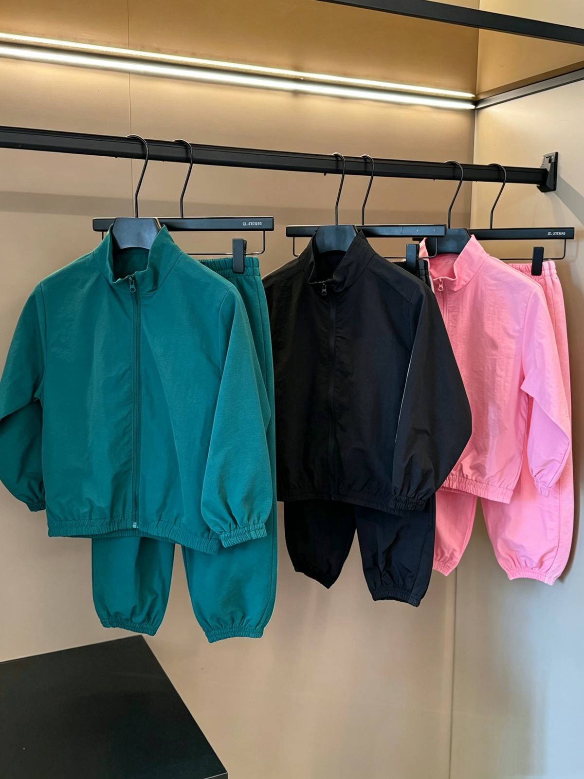 2900# XY A Kids Sport Jacket And Pants Set