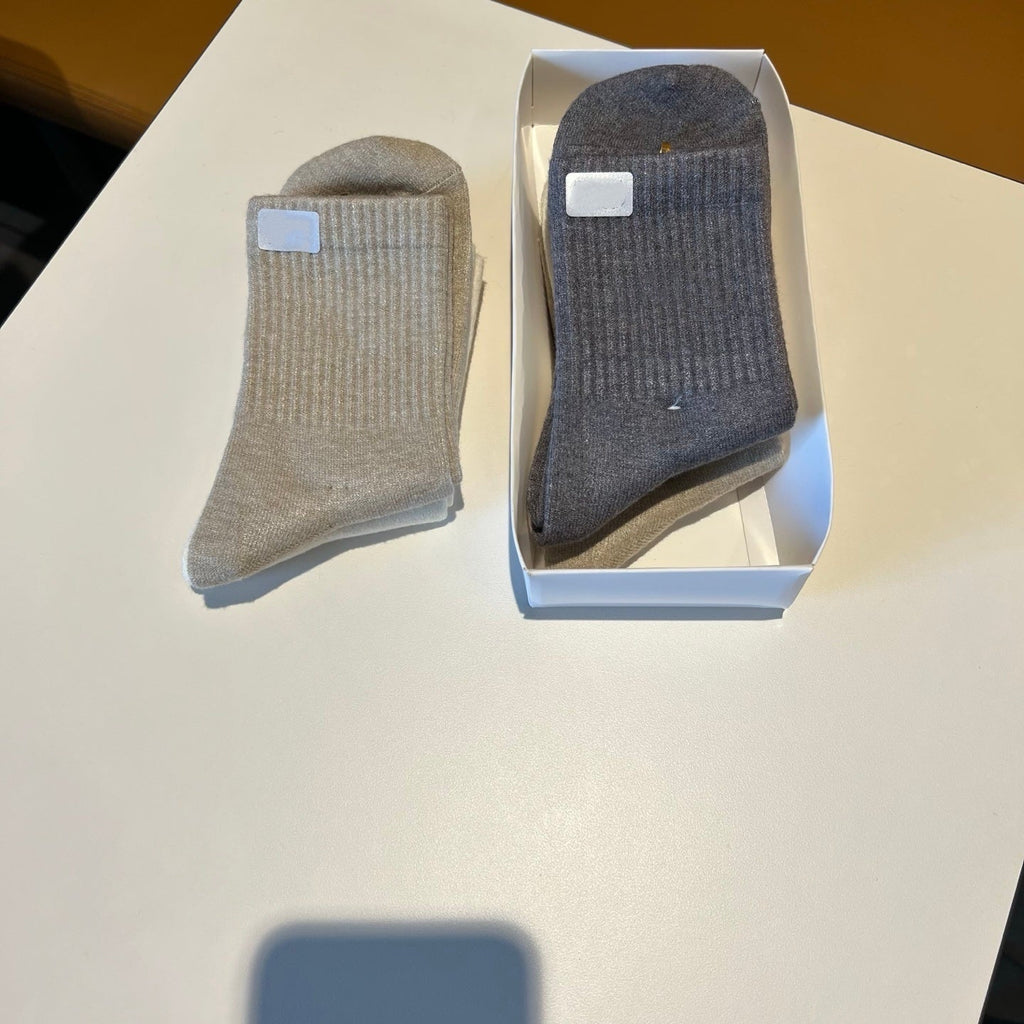 1918# XY A Unisex Socks 5Pairs/lot