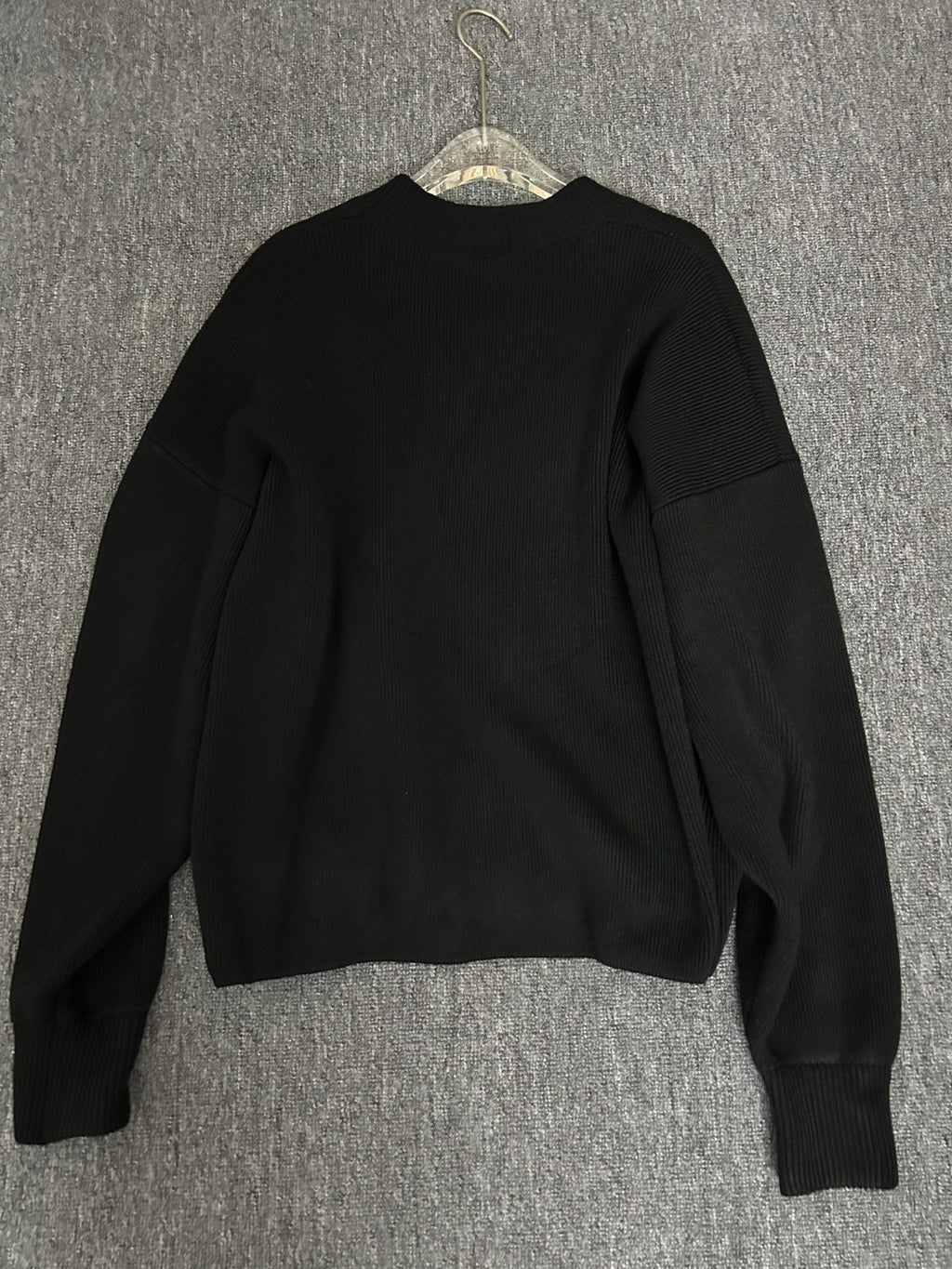 1423# A Women Sweater Coat