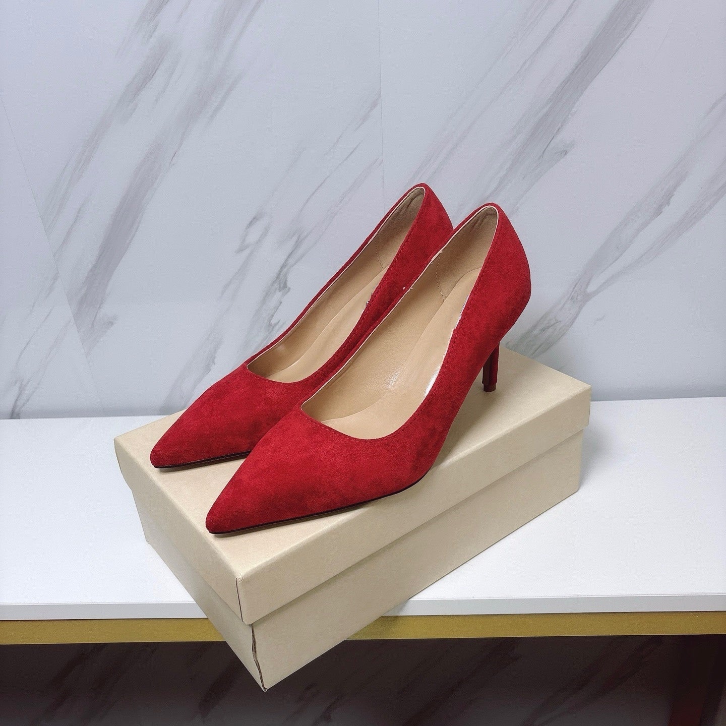 E5297#Women 8CM Pumps
