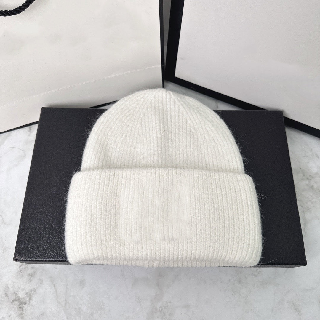 E3397# Rabbit Fur Knitted Hat