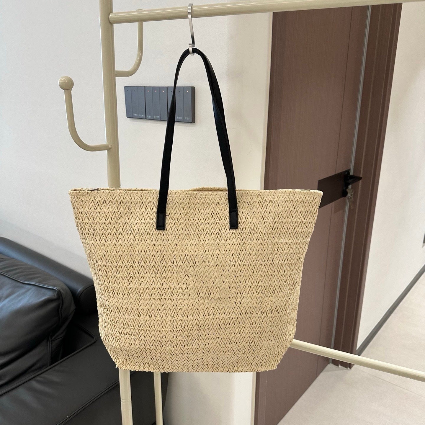 E7057#Straw Bag