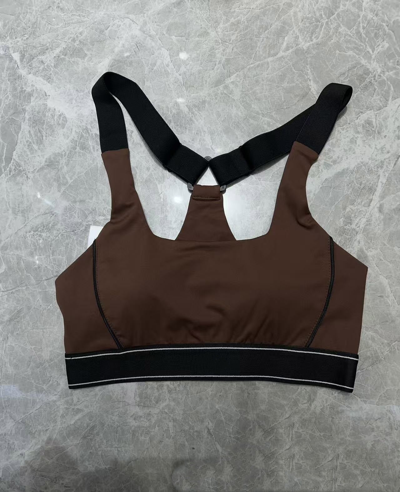 2244# A Women Yoga Bra Or Shorts Pants