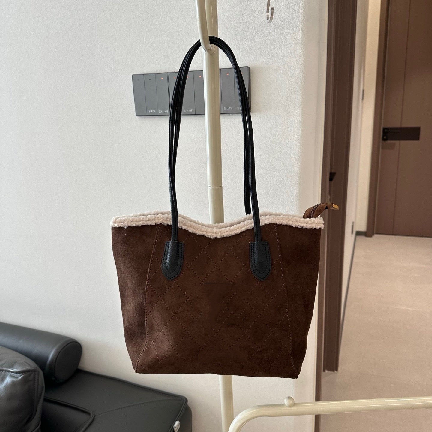 E6758#Chamois leather bag