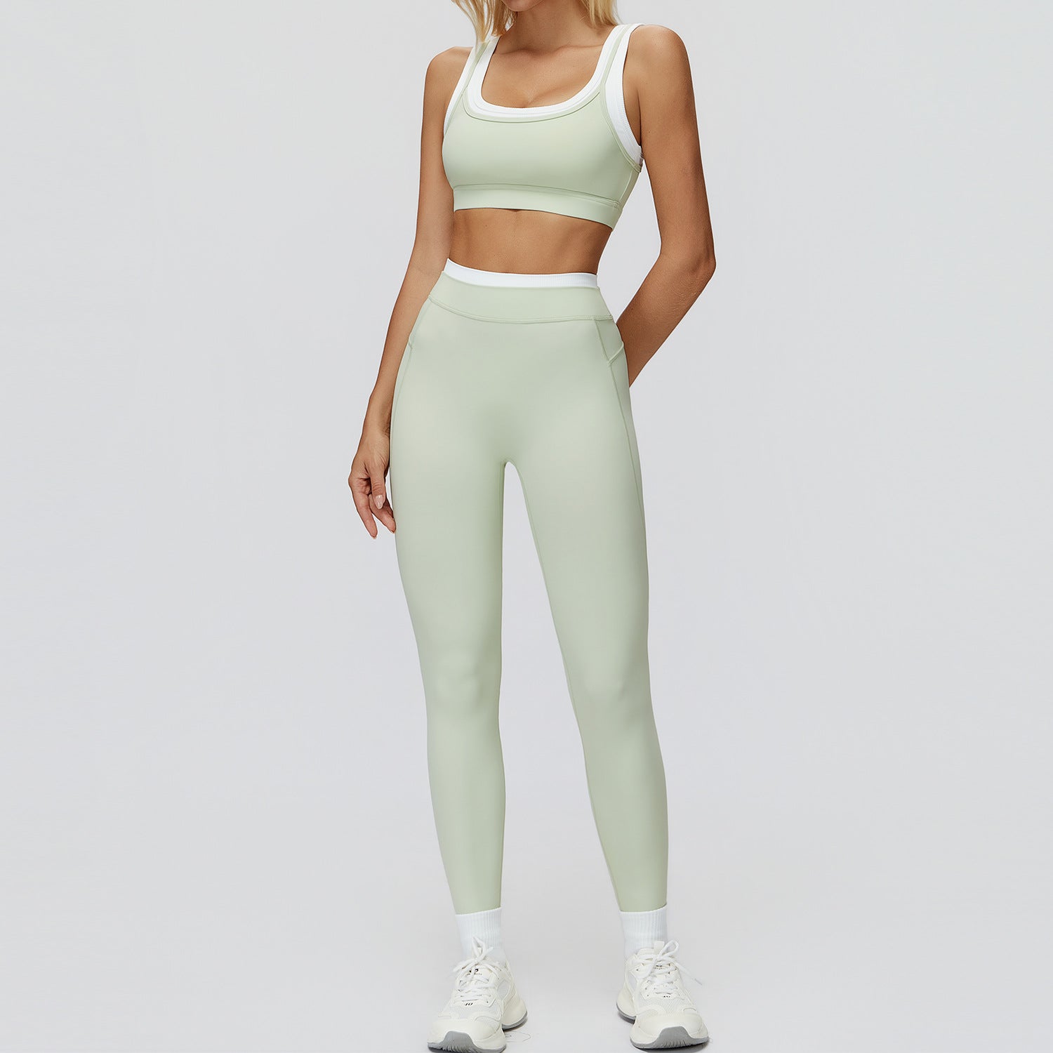 2134# A Women Yoga Bra Or Shorts Pants