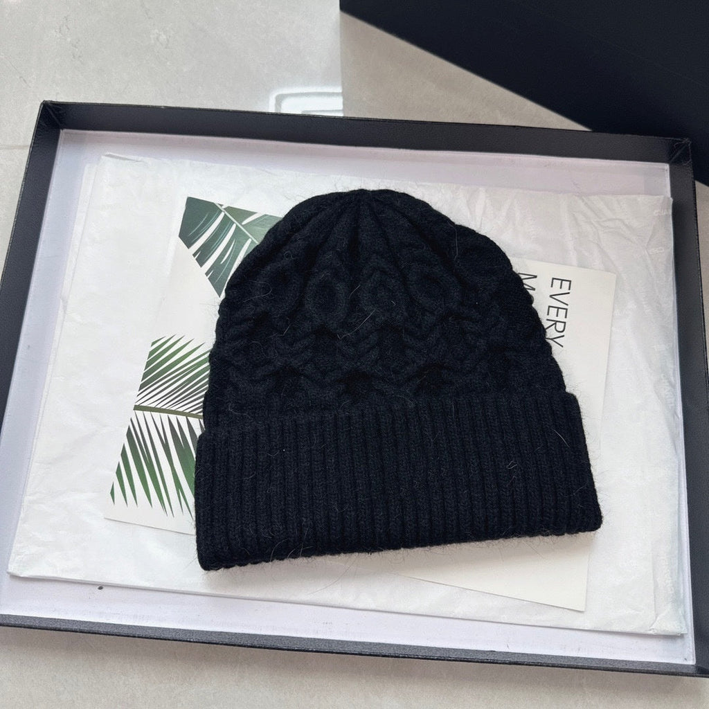 E6668# Rabbit Fur Knitted Hat