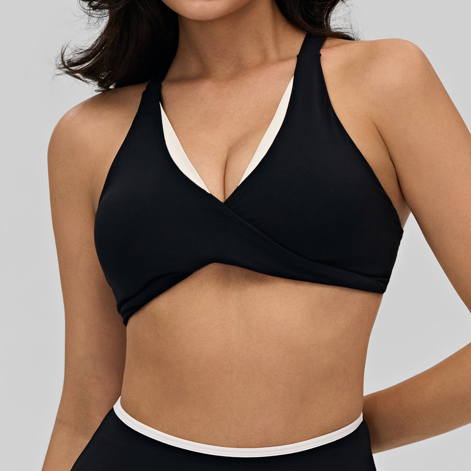 1878# A Women Yoga Bra Or Shorts Pants