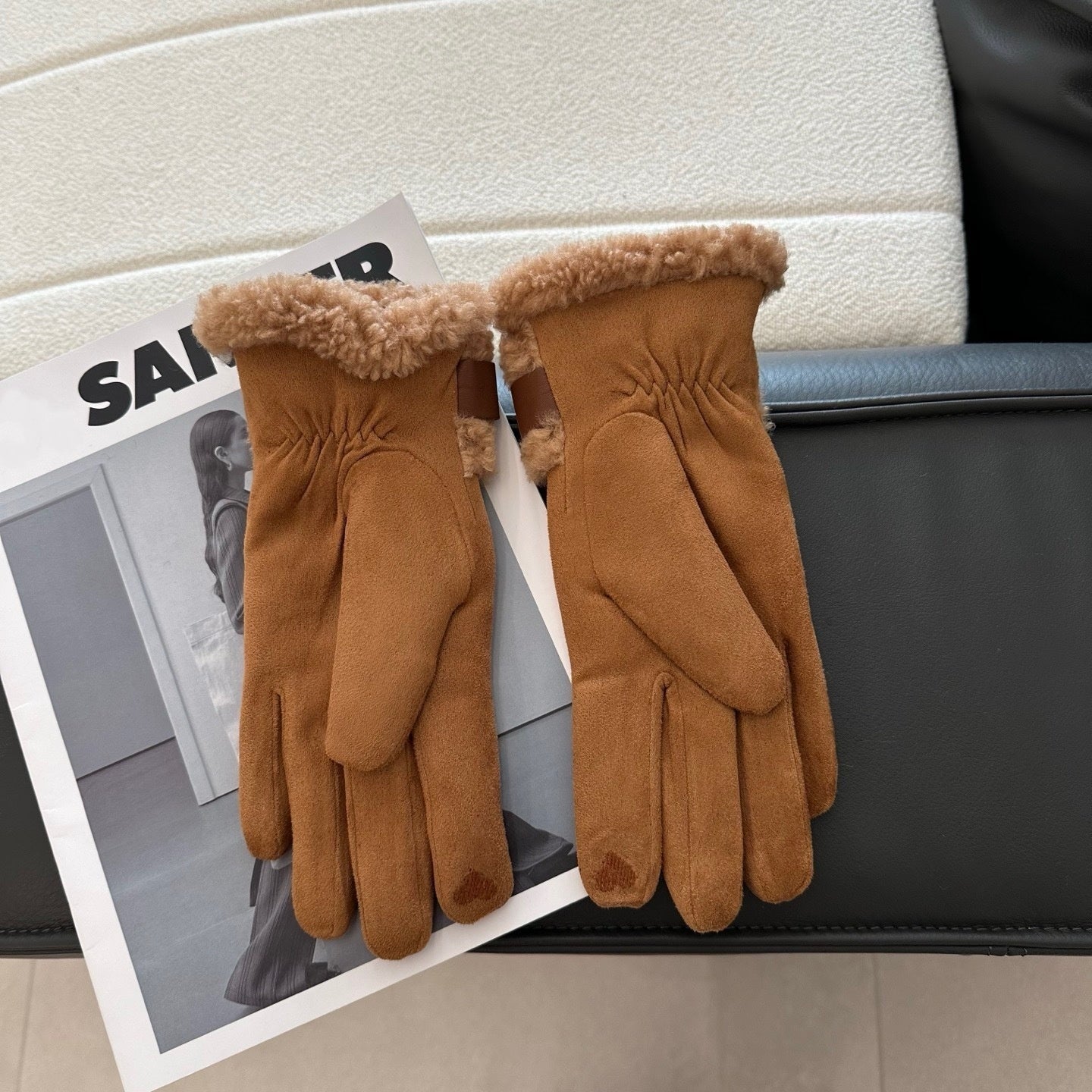 E6745#Chamois leather gloves