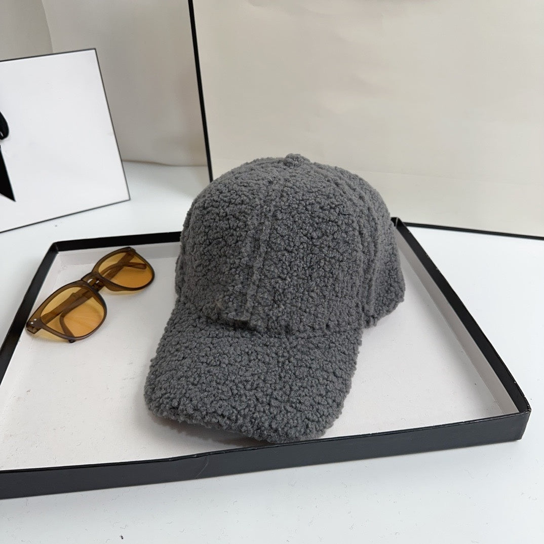 E6737# Lamb wool baseball cap