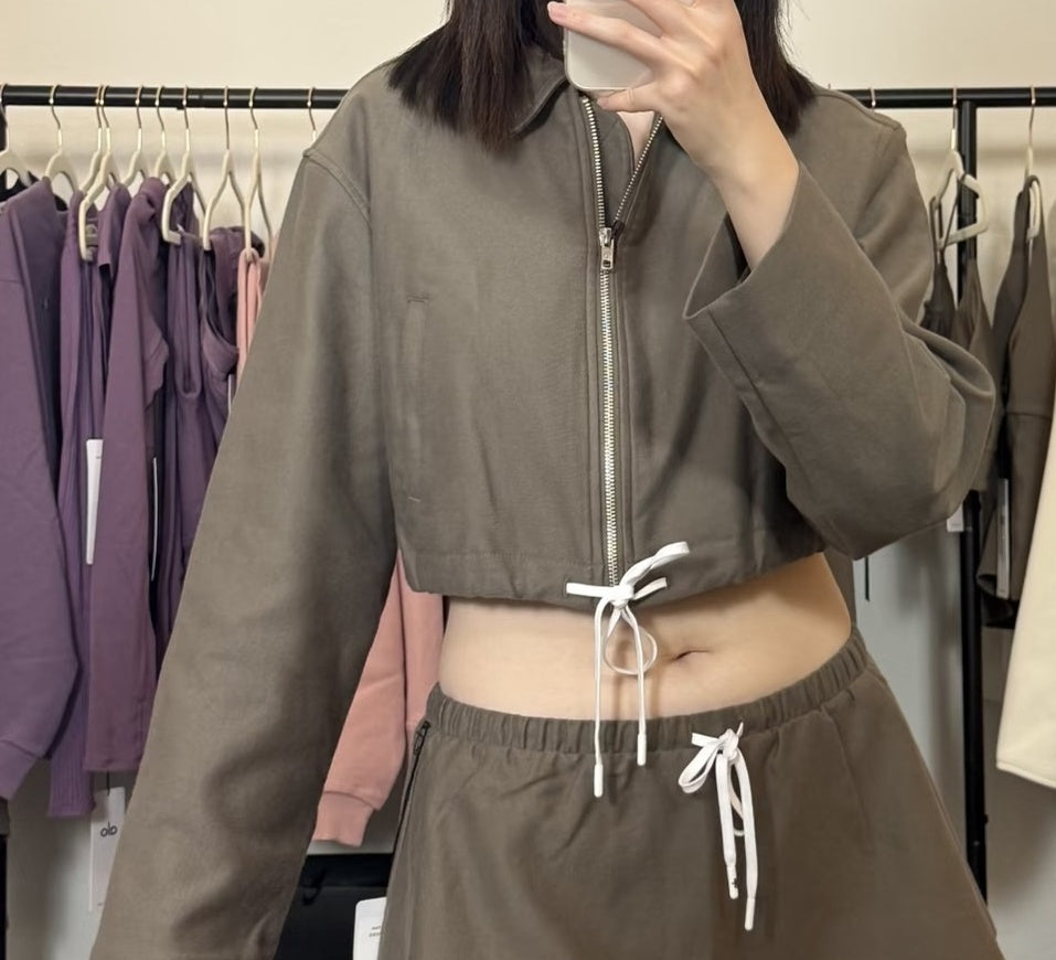 2056#A Women Jacket or Skirts