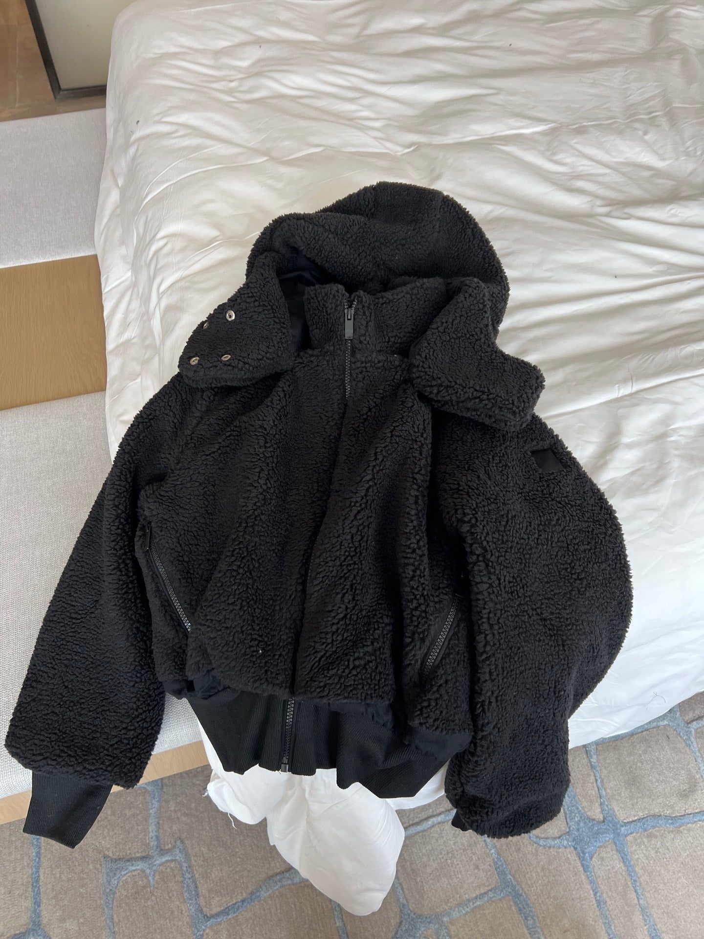 1556# LOFS A Lamb Wool Coat