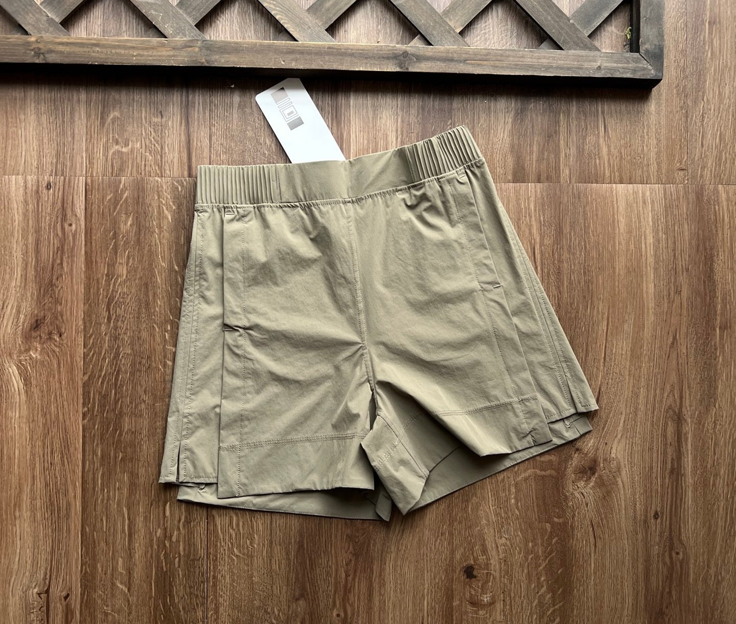 L6200# GX Women Yoga 4" Shorts