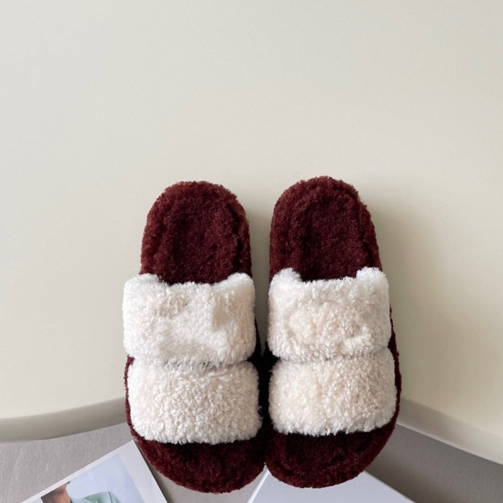 1452# A Unisex Wool Slipper