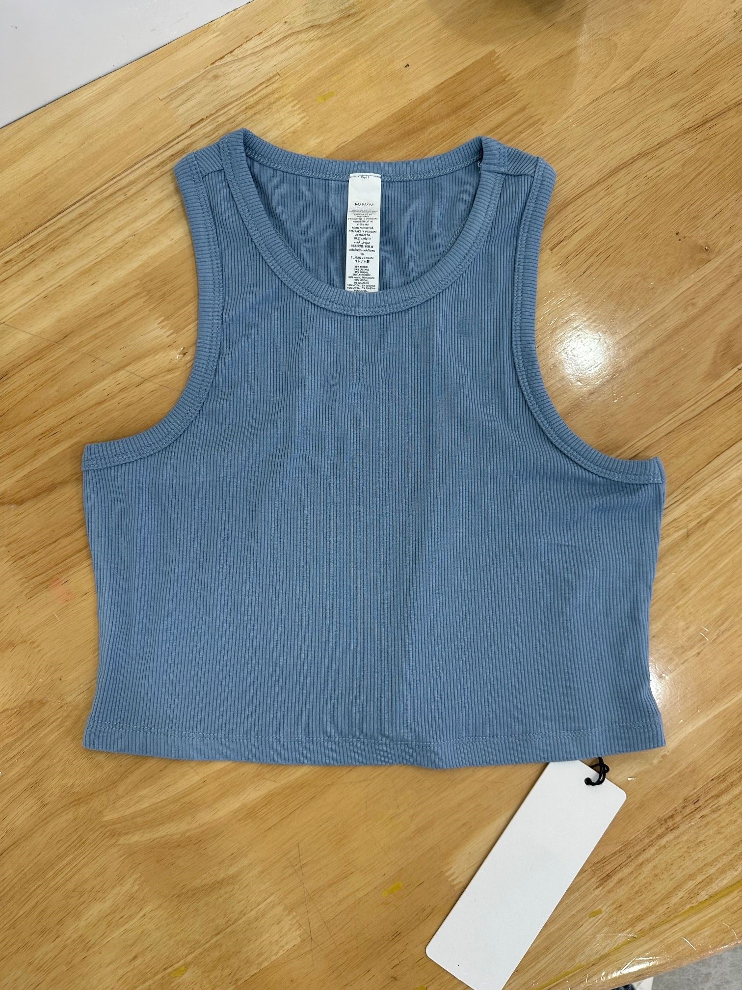 794# A Women Yoga Tank