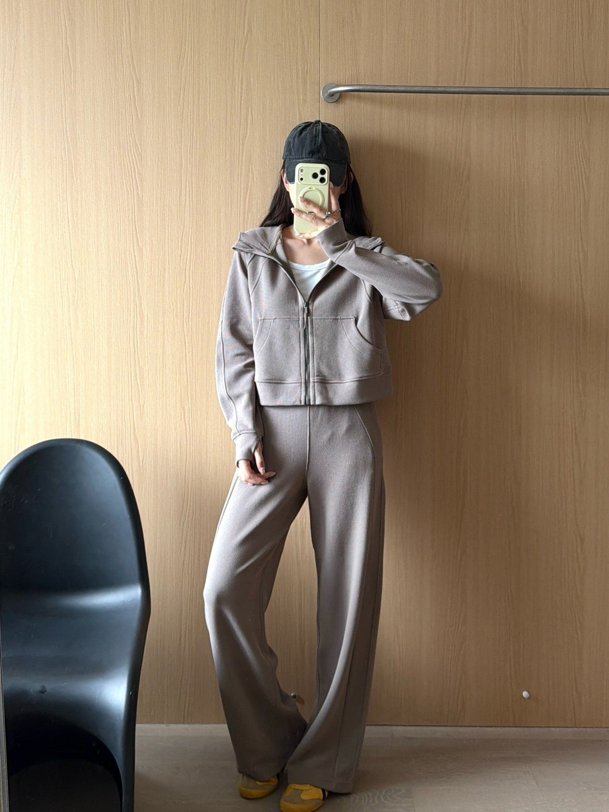 L6532# MC Women  Hoodies Or Pants
