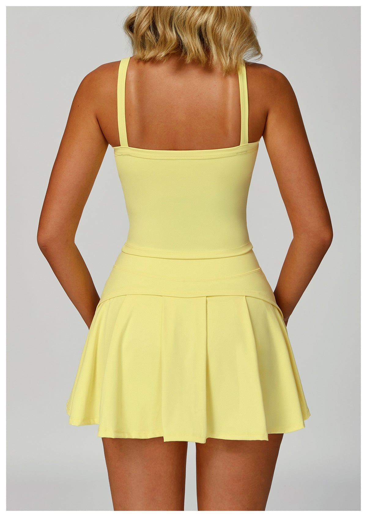 1142# A Women Vest or Skirts