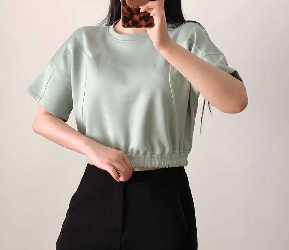 1979# A Women Top