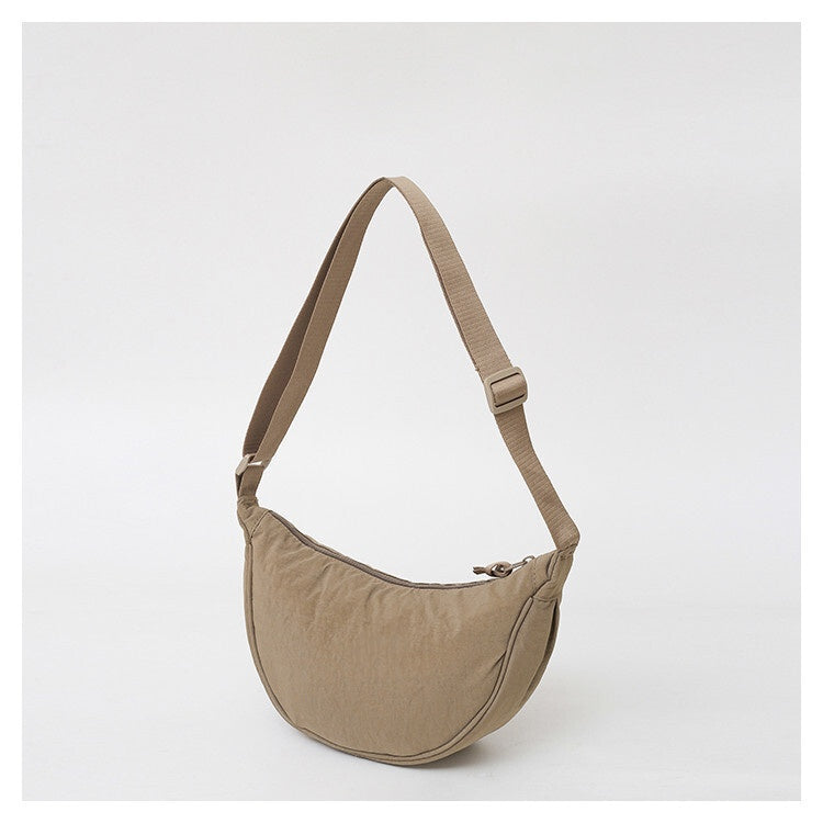 2213# A Large Capactiy Tote Bag