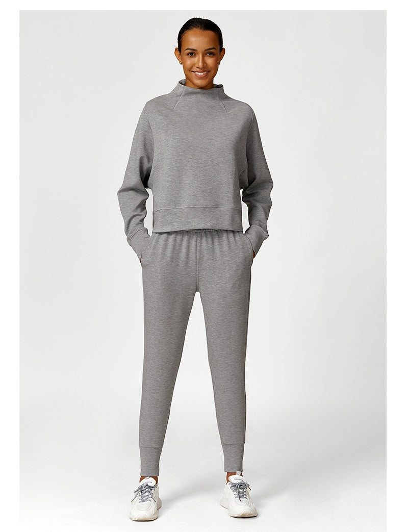 554# A 3D Silver Logo Women Sweatshirts Pants Set