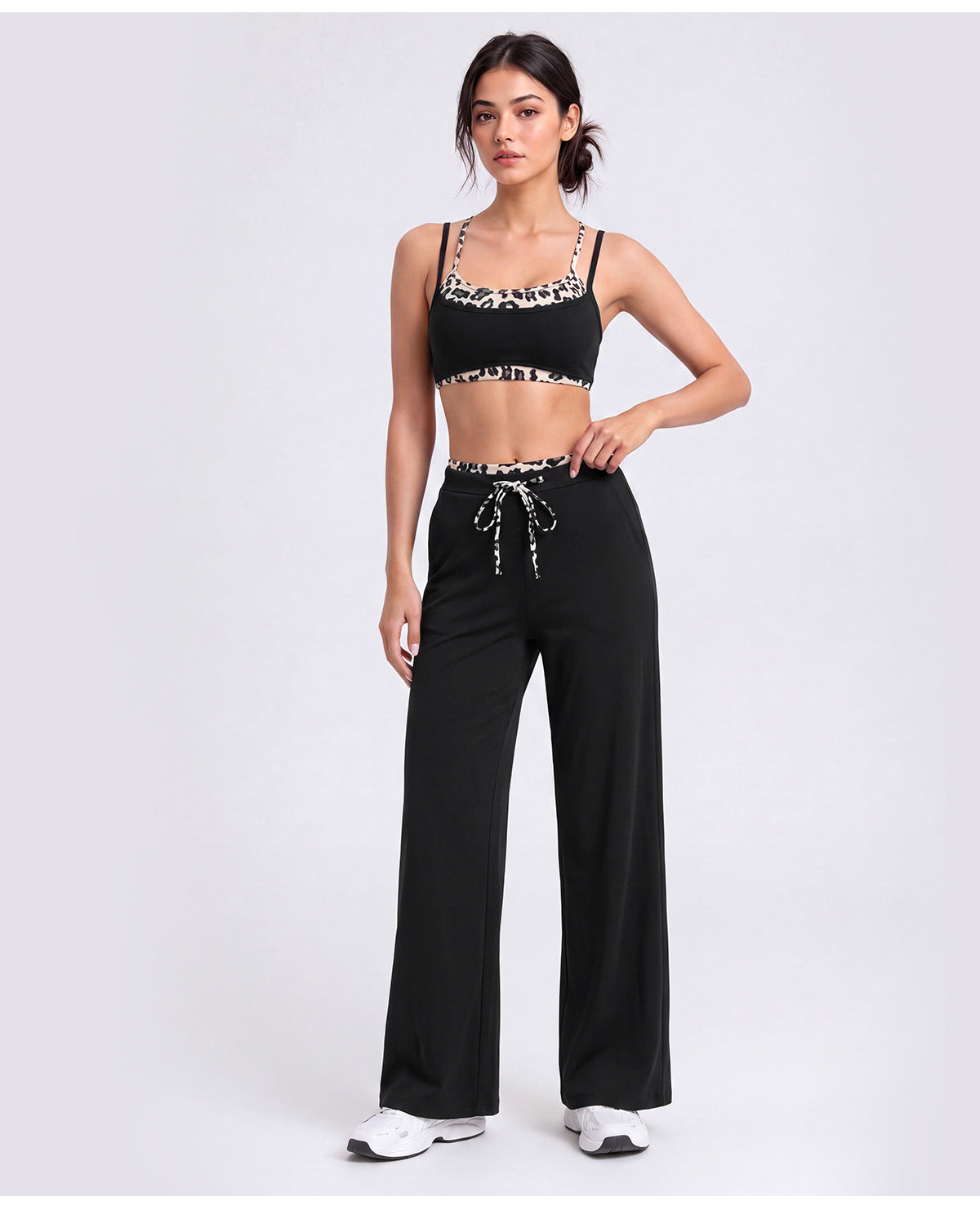 2776# A Women Bra or Pants
