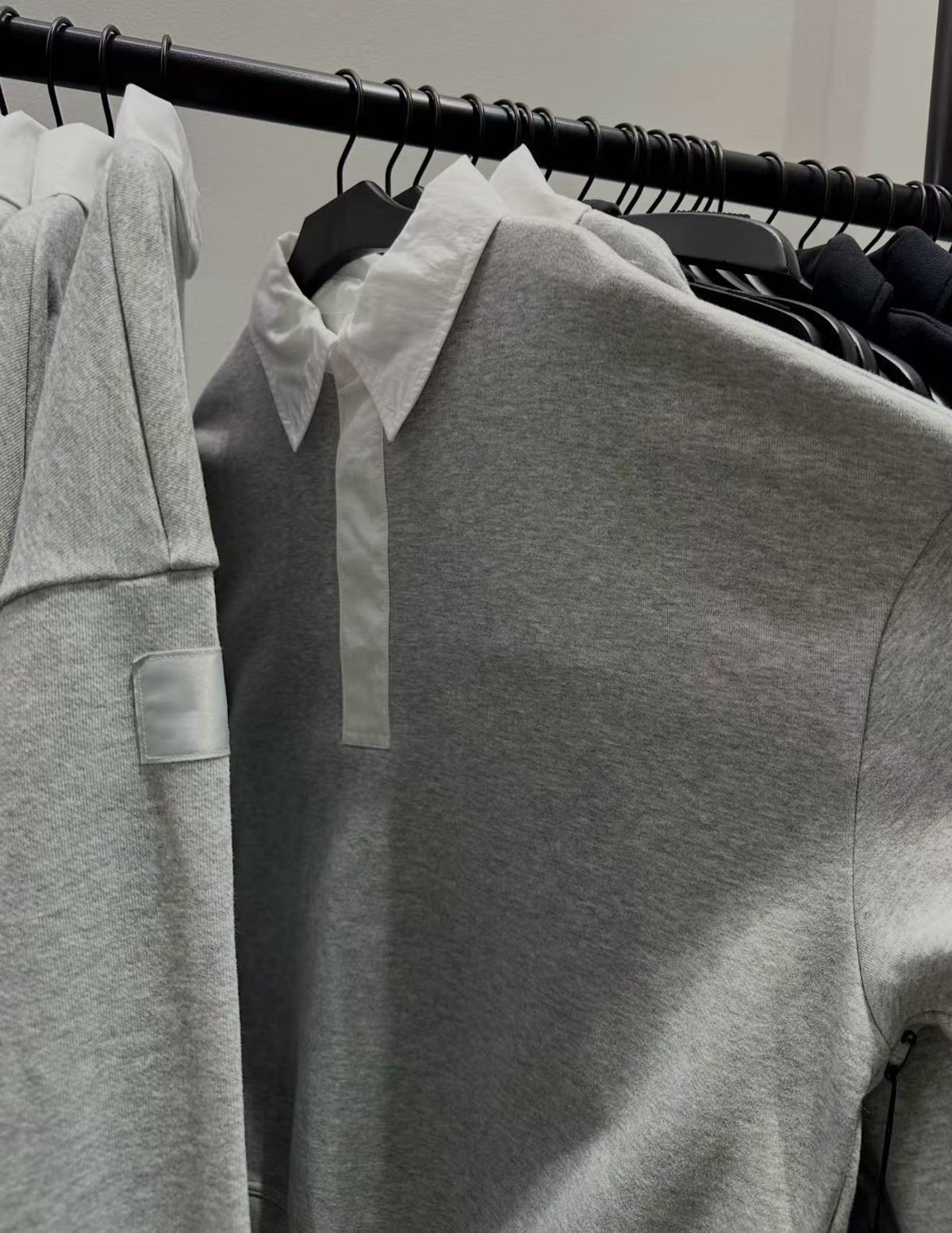 2870# A Unisex Polo Sweatshirts