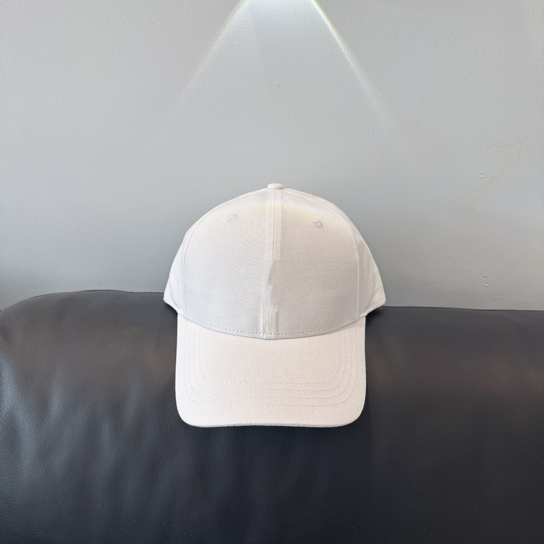 818# A  Baseball Cap