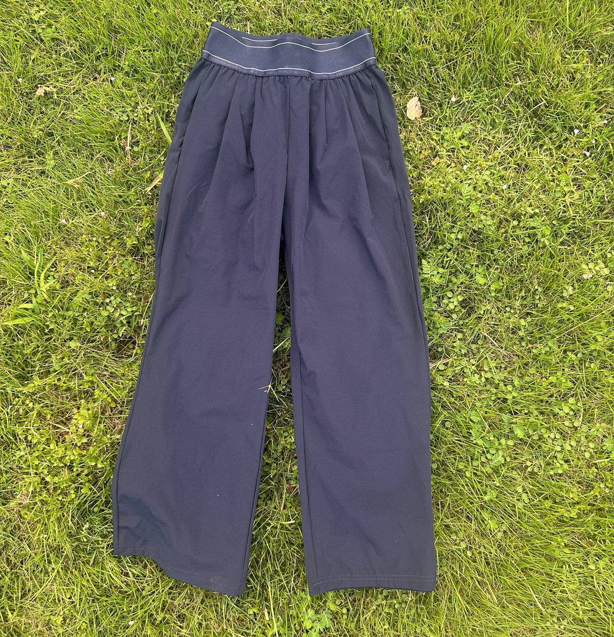 3027# A Adult and Kids Pants