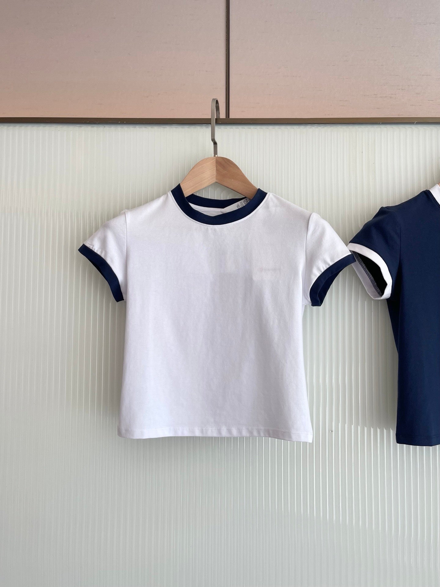 L6113#   MC Cotton Women Yoga Shirts