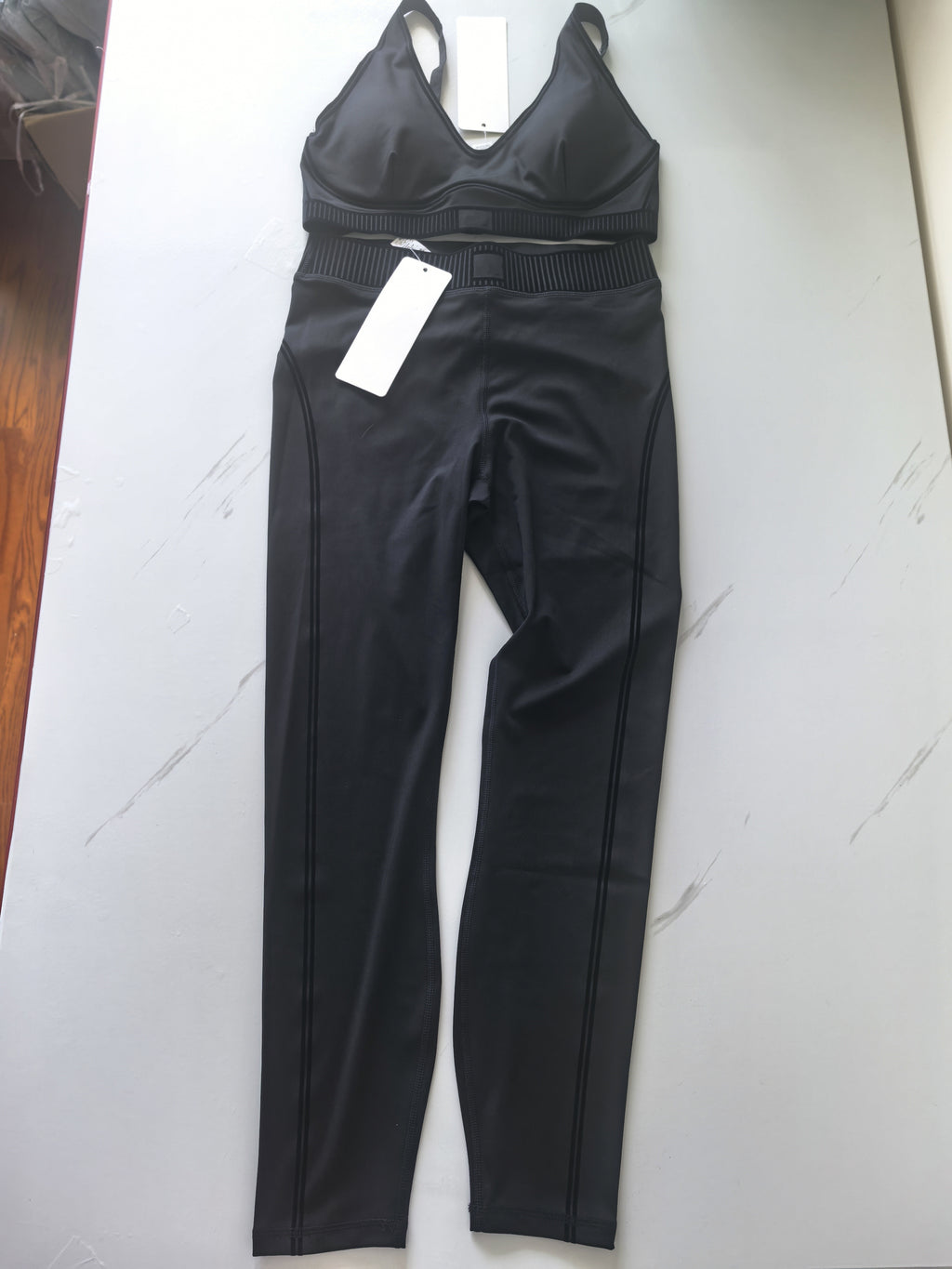 556# A Women Yoga Bra Pants Set