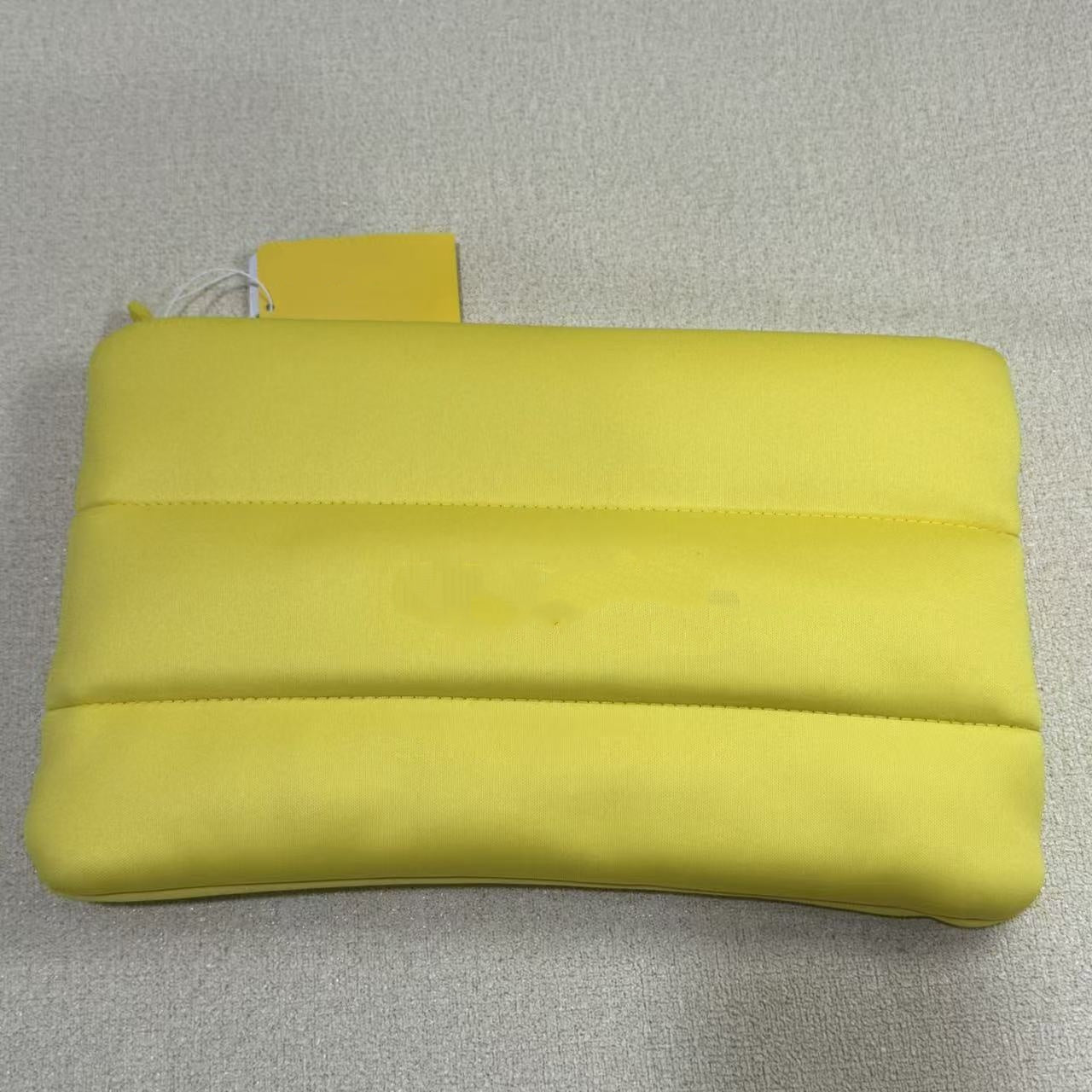 E6821# Make Up Bag