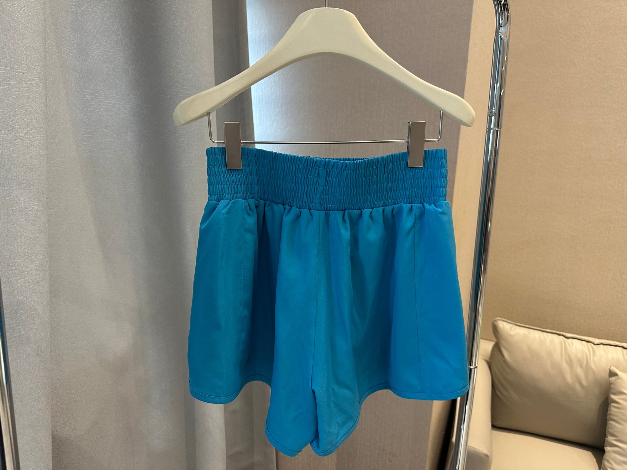 885# A Women Yoga Shorts