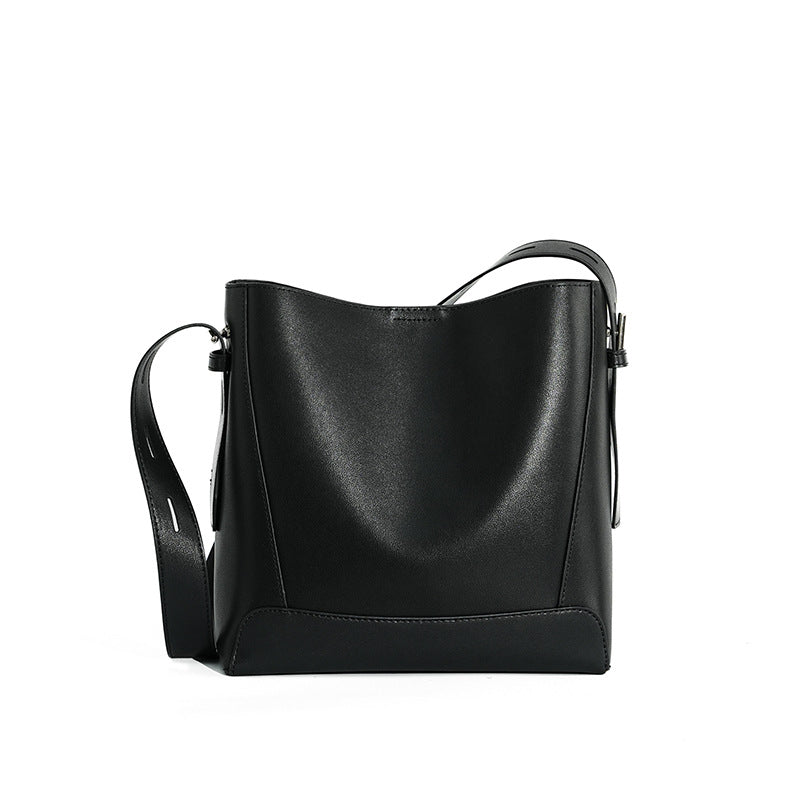 E7011# Cow Leather Bag
